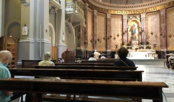 prima messa con i fedeli post-coronavirus, parrocchia di Santa Maria Ausiliatrice, fase 2, 18 maggio 2020